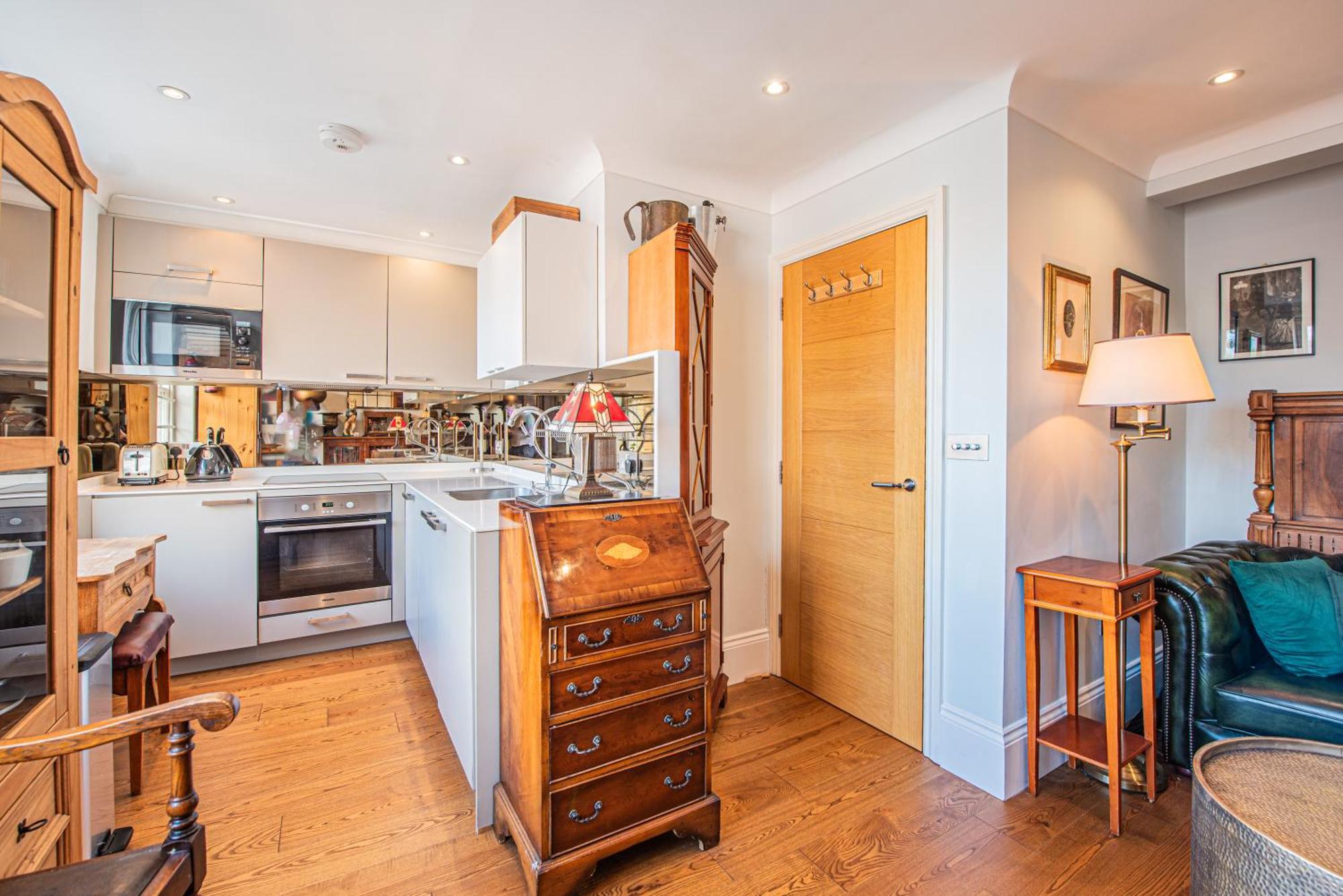 Stylish 1-Bed Flat In Soho - Prime Central Londres Exterior foto